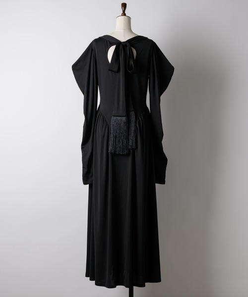 yae(ヤエ)の「スクエアスリーブフリンジドレス(ワンピース・レディース・ブラック/チャコールグレー・36/38)」の20枚目の写真