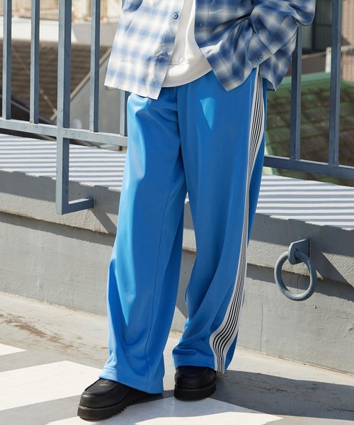 re_k by JUNRED（レクバイジュンレッド）の「re_k by JUNRED / サイドテープトラックワイドパンツ（その他パンツ・メンズ・ブラック/ブルー・S/M/L）」の17枚目の写真