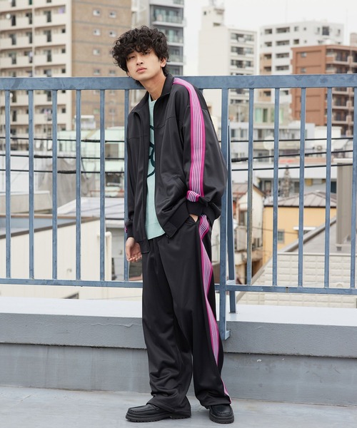 re_k by JUNRED（レクバイジュンレッド）の「re_k by JUNRED / サイドテープトラックワイドパンツ（その他パンツ・メンズ・ブラック/ブルー・S/M/L）」の18枚目の写真