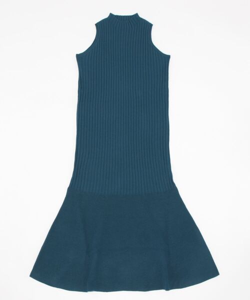 AZUL by moussy（アズールバイマウジー）の「LAYERED KNIT SET MERMAID OP/レイヤードニットセットマーメイドワンピース（ワンピース・レディース・ダークブルー/グレイッシュベージュ/ブラック・SMALL/MEDIUM）」の4枚目の写真