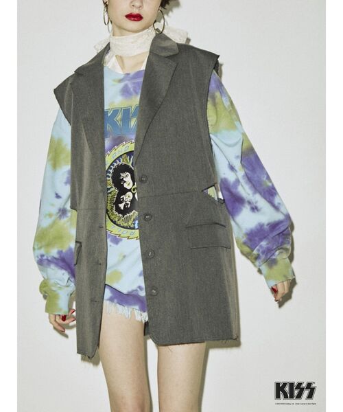 jouetie（ジュエティ）の「KISS ダメージプルオーバー【コラボ】（スウェット・レディース・ブラック/レッド/その他1・MEDIUM）」の12枚目の写真