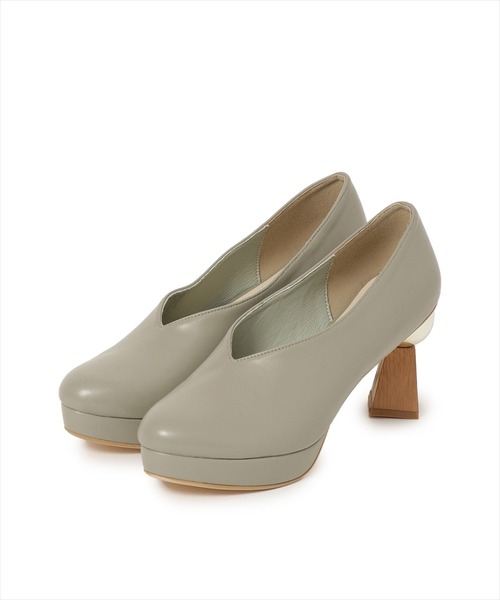 REDYAZEL(レディアゼル)の「デザインヒールパンプス(パンプス・レディース・ブラック/ラベンダー/カーキ・SMALL/MEDIUM/LARGE)」の3枚目の写真