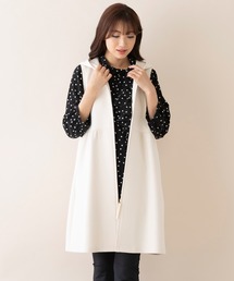 Rose Tiara（ローズティアラ）の「パールポケットフード付きジレ