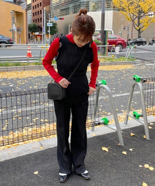 one after another NICE CLAUP(ワンアフターアナザーナイスクラップ)の「【スタッフ考案】ハイネックトップス+デニムサロペット(サロペット/オーバーオール・レディース・ブルー/ブラック・FREE)」の21枚目の写真