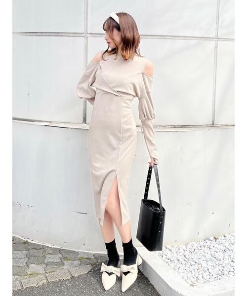 EATME(イートミー)の「カシュクールリブタイトワンピース(ワンピース・レディース・ベージュ/グレー/ブラック・FREE)」の5枚目の写真