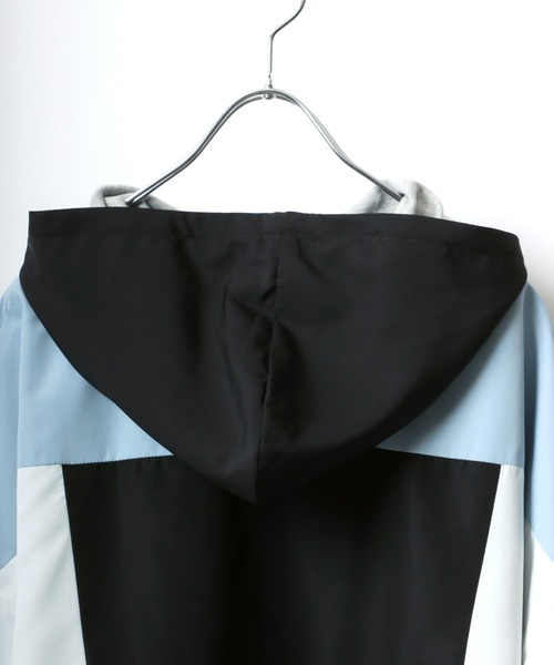 Salong hameu（サロン ハミュー）の「切替配色ナイロンパーカー/ジップブルゾン（ナイロンジャケット・レディース・グリーン/ベージュ/オレンジ/サックスブルー・M/L）」の13枚目の写真