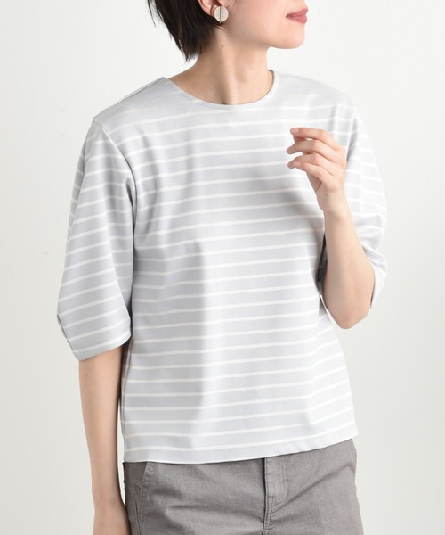 INTERPLANET(インタープラネット)の「変形スリーブボーダートップス(Tシャツ/カットソー・レディース・ブラック/グレー/ネイビー・FREE)」の14枚目の写真