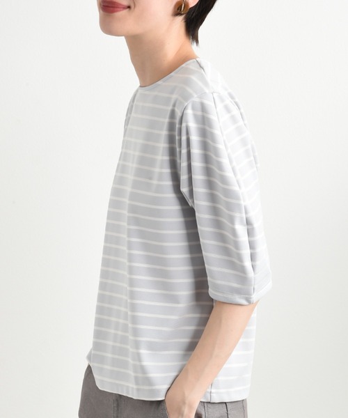 INTERPLANET(インタープラネット)の「変形スリーブボーダートップス(Tシャツ/カットソー・レディース・ブラック/グレー/ネイビー・FREE)」の17枚目の写真