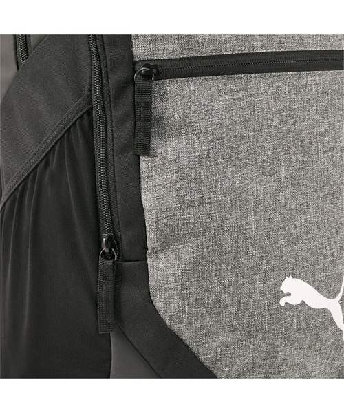 PUMA(プーマ)の「PUMA プーマ ユニセックス サッカー チームファイナル バックパック 25L(バックパック/リュック・メンズ・ブラック×グレー・フリー)」の9枚目の写真