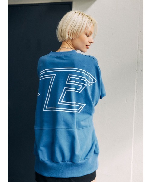 ENVYM（アンビー）の「ＢＩＧ Ｅｌｏｇｏ ＰＯ（Tシャツ/カットソー・レディース・ホワイト/ブラック/ブルー・FREE）」の7枚目の写真