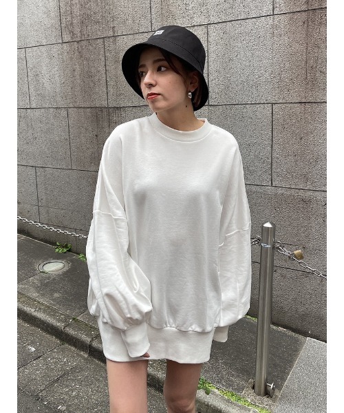 ENVYM（アンビー）の「ＢＩＧ Ｅｌｏｇｏ ＰＯ（Tシャツ/カットソー・レディース・ホワイト/ブラック/ブルー・FREE）」の8枚目の写真