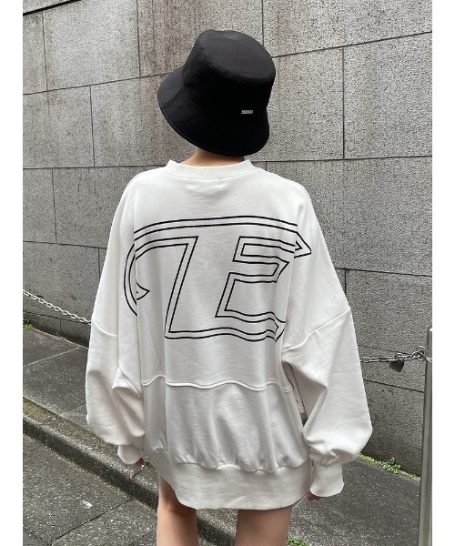 ENVYM（アンビー）の「ＢＩＧ Ｅｌｏｇｏ ＰＯ（Tシャツ/カットソー・レディース・ホワイト/ブラック/ブルー・FREE）」の10枚目の写真