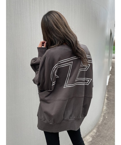 ENVYM（アンビー）の「ＢＩＧ Ｅｌｏｇｏ ＰＯ（Tシャツ/カットソー・レディース・ホワイト/ブラック/ブルー・FREE）」の18枚目の写真