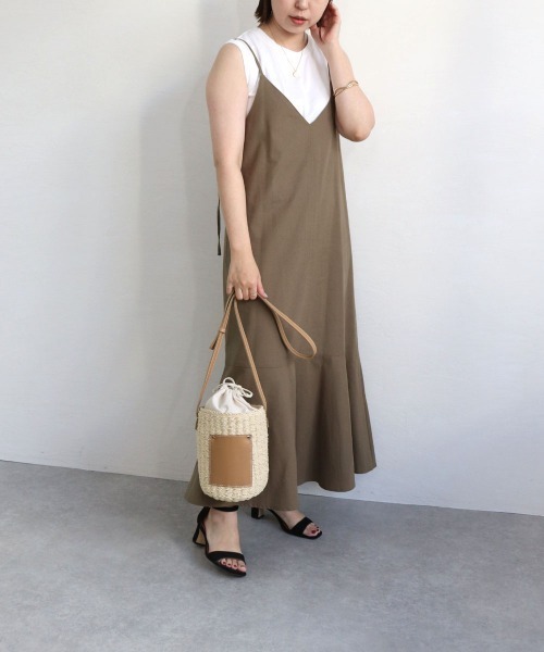 MIAN (ミアン)の「ペーパー筒型ミニショルダー(かごバッグ・レディース・ベージュ/ブラック/ブラウン・FREE)」の7枚目の写真