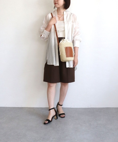 MIAN (ミアン)の「ペーパー筒型ミニショルダー(かごバッグ・レディース・ベージュ/ブラック/ブラウン・FREE)」の20枚目の写真