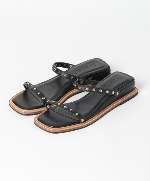 Mazell（マゼル）の「Mazell / スタッズローウェッジサンダル（サンダル・レディース・キナリ/ブラック/ベージュ/ミント・35/36/37/38/39）」の7枚目の写真