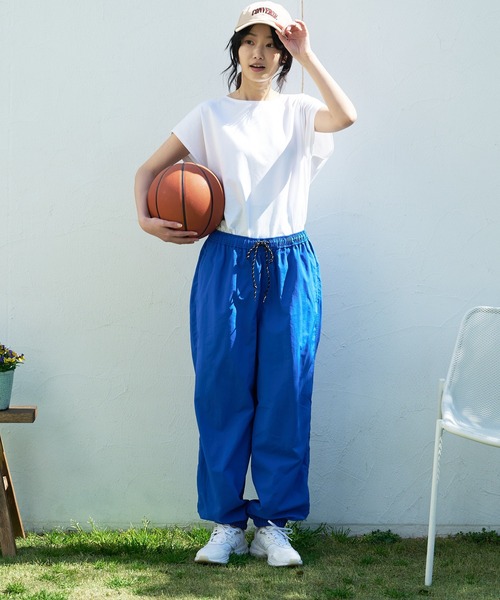 JEANS MATE（ジーンズメイト）の「汗染みの目立ちにくいTシャツ ZEROSTAIN ゼロステイン　撥水性　UVカット フレンチスリーブ ラウンドヘムTシャツ（Tシャツ/カットソー・レディース・ホワイト/チャコールグレー/ブラック/ダークブルー/ピンク系その他/ダークベージュ/グレー/イエロー/ミント・MEDIUM/LARGE）」の10枚目の写真