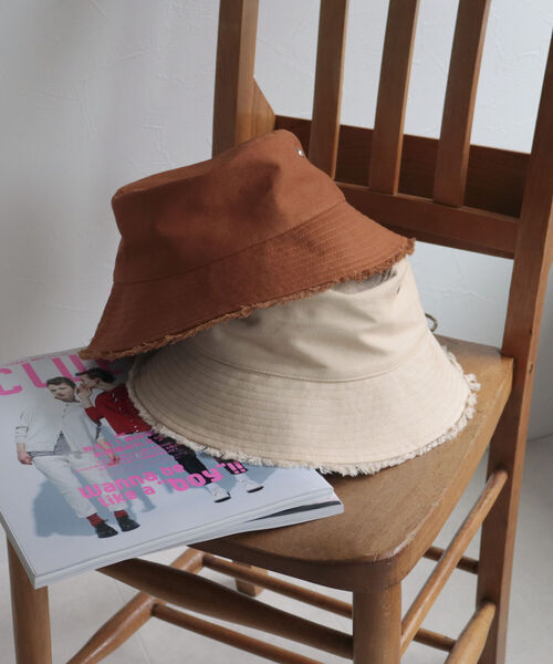 Casselini（キャセリーニ）の「【CASSELINI/キャセリーニ】リバーシブルバケットハット（ハット・レディース・ブラック/キャメル/アイボリー・FREE）」の5枚目の写真