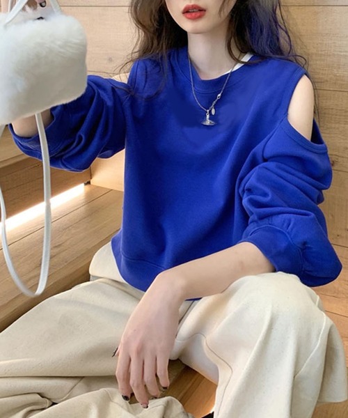 Jewelobe(ジュエローブ)の「カットアウトショートトレーナー(Tシャツ/カットソー・レディース・カーキ/ブルー/アイボリー・FREE)」の5枚目の写真