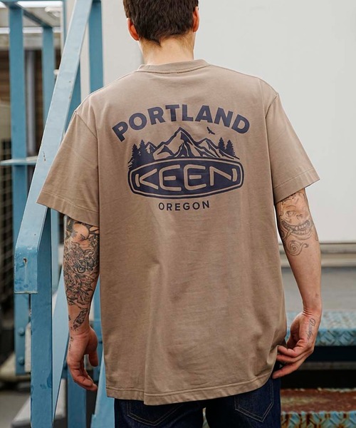 KEEN（キーン）の「【ムラサキスポーツ別注】KEEN/キーン Tシャツ/カットソー/半袖 アウトドア/キャンプ/フェス 1028365/1028366/1028367/1028368（Tシャツ/カットソー・メンズ・ホワイト/ブラック/グリーン/ベージュ・S/M/L/XL）」の4枚目の写真