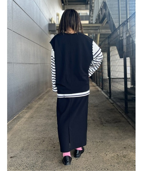 HONEYSUCKLE ROSE(ハニーサックルローズ)の「【HONEYSUCKLE ROSE】Vネックベスト(ベスト・レディース・ブラック/グレー・M-L)」の9枚目の写真
