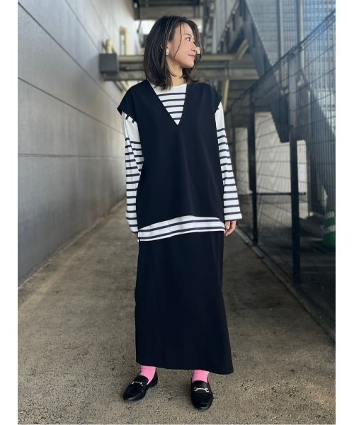 HONEYSUCKLE ROSE(ハニーサックルローズ)の「【HONEYSUCKLE ROSE】Vネックベスト(ベスト・レディース・ブラック/グレー・M-L)」の7枚目の写真