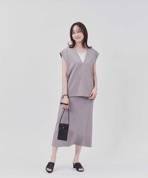 HONEYSUCKLE ROSE(ハニーサックルローズ)の「【HONEYSUCKLE ROSE】Vネックベスト(ベスト・レディース・ブラック/グレー・M-L)」の16枚目の写真