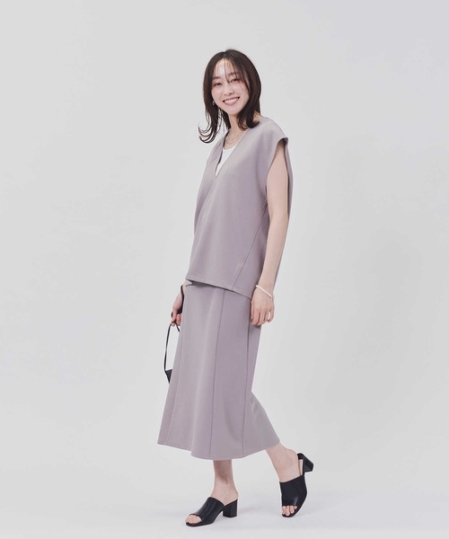 HONEYSUCKLE ROSE(ハニーサックルローズ)の「【HONEYSUCKLE ROSE】Vネックベスト(ベスト・レディース・ブラック/グレー・M-L)」の17枚目の写真