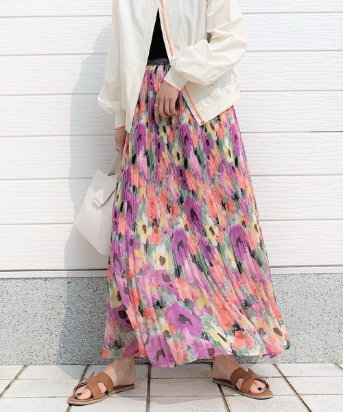 Q（キュー）の「クリアカラーフラワープリーツスカート（スカート・レディース・ブルー系/パープル系・MEDIUM）」の10枚目の写真