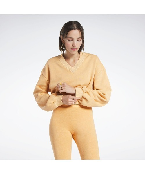 Reebok(リーボック)の「クラシックス ナチュラル ダイ フレンチ テリー クルー / Classics Natural Dye French Terry Crew(Tシャツ/カットソー・レディース・ベージュ系その他/コーラル・SMALL/MEDIUM/X-LARGE/LARGE)」の1枚目の写真