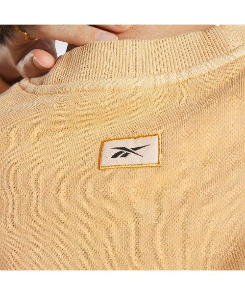 Reebok(リーボック)の「クラシックス ナチュラル ダイ フレンチ テリー クルー / Classics Natural Dye French Terry Crew(Tシャツ/カットソー・レディース・ベージュ系その他/コーラル・SMALL/MEDIUM/X-LARGE/LARGE)」の6枚目の写真