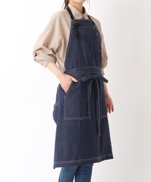 212 KITCHEN STORE（トゥワントゥキッチンストア）の「デニムボックスロングエプロン NV（エプロン・レディース）」