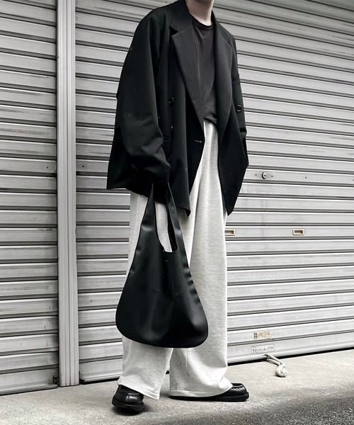 CALLNE（カルネ）の「【CALLNE】Triangle Tote Bag /トライアングルトートバッグ（トートバッグ・メンズ・ブラック・FREE）」の8枚目の写真