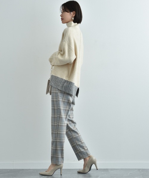 INTERPLANET（インタープラネット）の「ストレッチ配色プルオーバー（ニット/セーター・レディース・ブルー/チャコールグレー/アイボリー・FREE）」の14枚目の写真