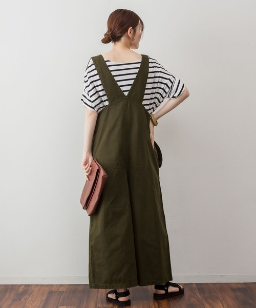 atONE(アットワン)の「atONE アシメサスペンダーサロペットパンツ(サロペット/オーバーオール・レディース・ブラック/ベージュ/カーキ・M-L/4L~5L/LL~3L)」の8枚目の写真