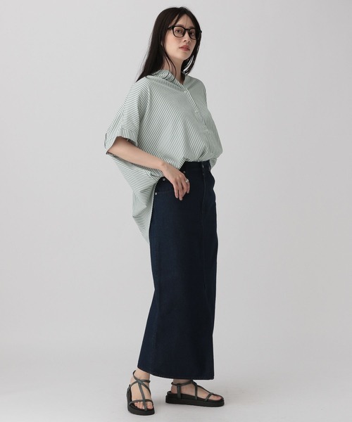 saloon(サルーン)の「SALOON(サルーン)/ノーカラーギャザー5分袖ブラウス【洗濯機洗い可】(シャツ/ブラウス・レディース・グレー系/グリーン系/ネイビー/オフホワイト・FREE)」の6枚目の写真