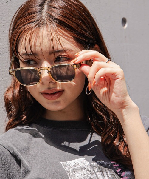 RAGEBLUE（レイジブルー）の「サングラス（サングラス・レディース・ブラック/ブラウン・FREE）」の2枚目の写真