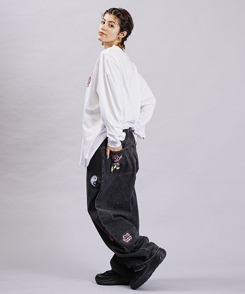 SANTA CRUZ(サンタクルーズ)の「【ムラサキスポーツ別注】SANTACRUZ/サンタクルーズ ロンT Galactic Butterfly ビッグシルエット 502233431(Tシャツ/カットソー・レディース・ブラック/ホワイト/グレイッシュブルー・L/M)」の12枚目の写真
