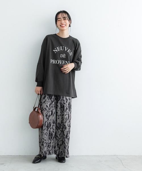 coca(coca)(コカ)の「OEミニ裏毛プリントスウェット(スウェット・レディース・アイボリー/チャコール・M/L)」の3枚目の写真