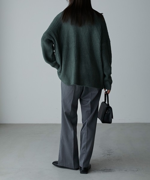 Anss.me(アンスミー)の「【Anss.me】モヘアライクニットセンタースリットタートルネックプルオーバー(ニット/セーター・レディース・ブラック/グレイッシュベージュ/ダークグリーン/アイボリー・FREE)」の10枚目の写真