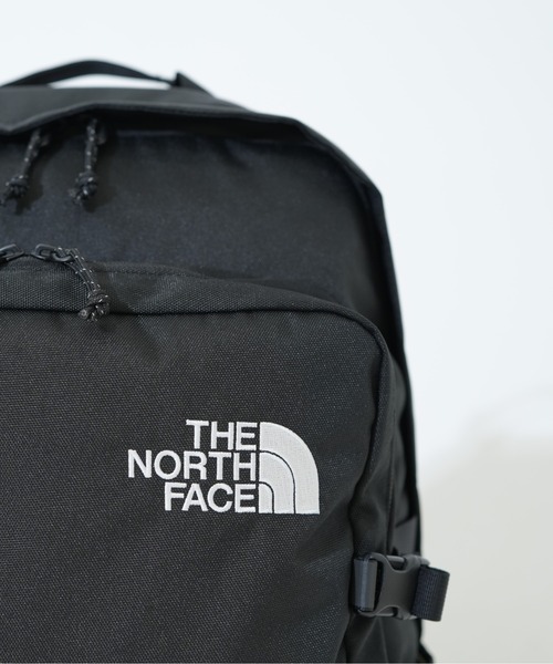 THE NORTH FACE(ザノースフェイス)の「【THE NORTH FACE/ザ ノースフェイス】BOULDER DAYPACK(バックパック/リュック・メンズ・ブラック/グレー系その他/グレー/ストーン/ホワイト/カーキ/ブルー/ダークグリーン/ブルー系その他・FREE)」の14枚目の写真