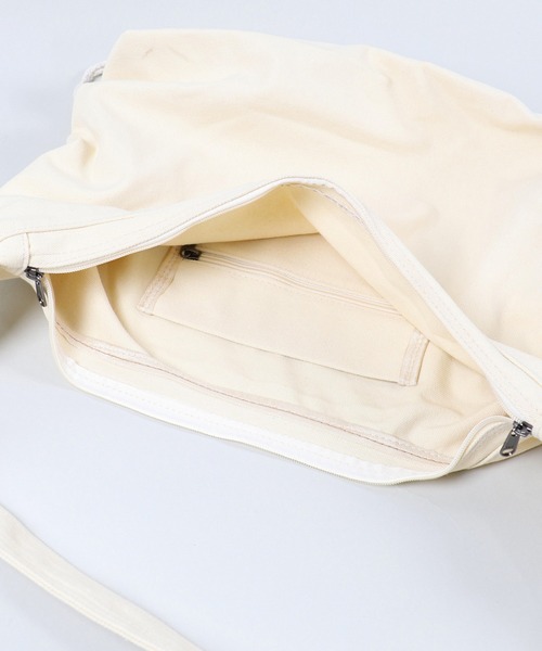 SPINNS（スピンズ）の「コットンコードショルダーバッグ（ショルダーバッグ・メンズ・ブラウン/オフホワイト/ブラック・ONESIZE）」の16枚目の写真