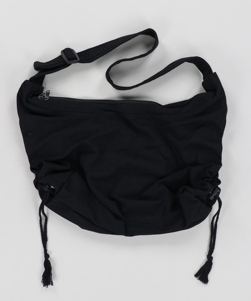 SPINNS（スピンズ）の「コットンコードショルダーバッグ（ショルダーバッグ・メンズ・ブラウン/オフホワイト/ブラック・ONESIZE）」の11枚目の写真