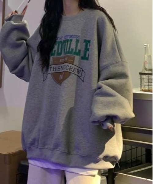 Burner(バーナー)の「【BURNER Recommend Select】カレッジロゴ トレーナー oku-tops-732338831725-18 U(スウェット・レディース・ネイビー/グレー/ブラック/ピンク/ダークグレー/アイボリー・XXL/XL)」の4枚目の写真