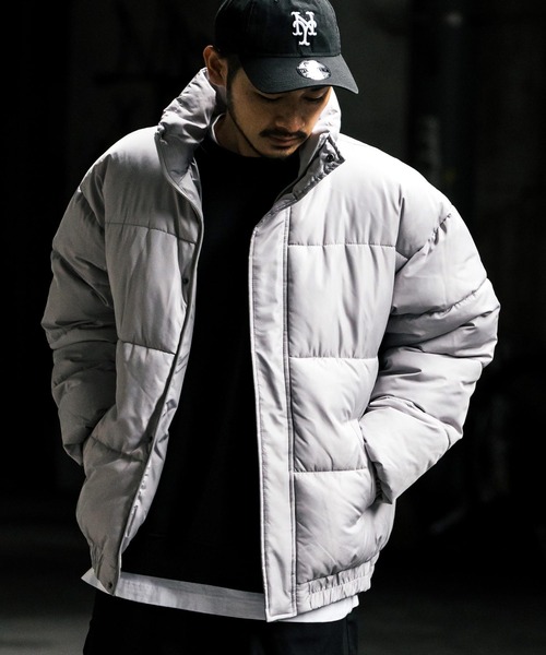 Ressaca（レサーカ）の「スタンドカラーファイバーダウンブルゾン ボリューム中綿ジャケット オーバーサイズ（ダウンジャケット/コート・メンズ・グレー/チャコールグレー/ブラック/ネイビー/ブルー/オフホワイト/ベージュ・L/M/XL）」の4枚目の写真