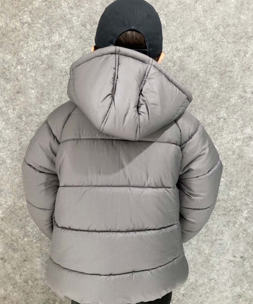 THE CASUAL（カジュアル）の「フーデッド　フェイクダウン　マウンテンジャケット（ダウンジャケット/コート・キッズ・チャコール/カーキ/ベージュ/ブラック・140cm/150cm/160cm/130cm/120cm/110cm）」の22枚目の写真
