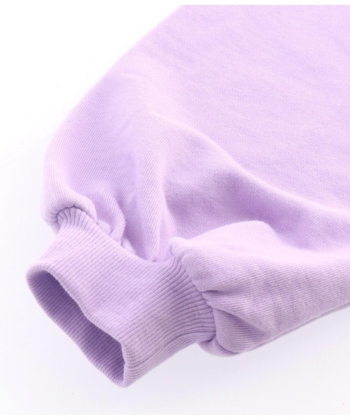 ANAP kids（アナップキッズ）の「パール付き刺繍裏毛スウェットトレーナー（スウェット・キッズ・ブラック/ラベンダー・120cm/130cm/100cm/110cm）」の3枚目の写真