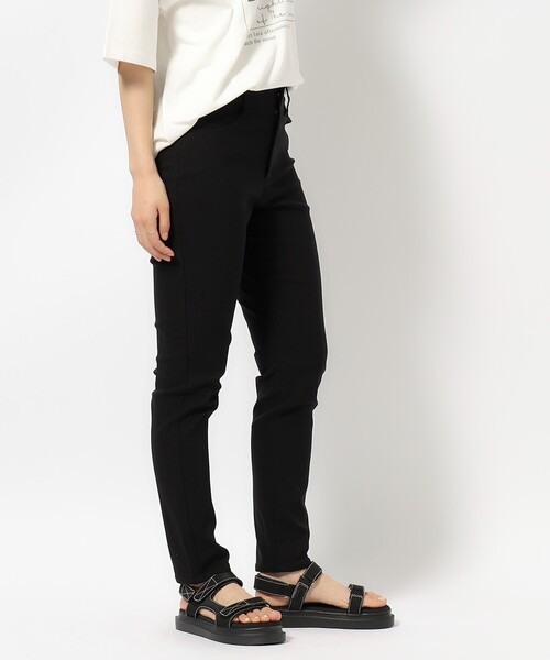 SHOO・LA・RUE（シューラルー）の「【SS-3L/無理せずスリム】 ぐんぐん伸びる ハイパースキニーパンツ（その他パンツ・レディース・ライトブルー/カーキ/ベージュ/ブラック・10/01/02/03/04/05）」の14枚目の写真