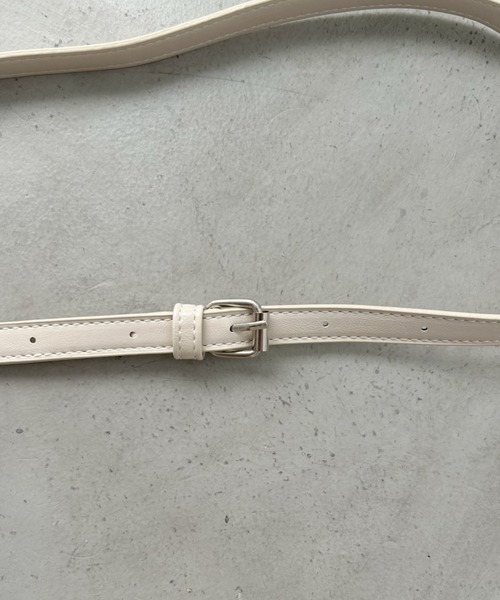 CLEA（クレア）の「エナメル外ポケット付きミニボストンバッグ（ボストンバッグ・レディース・アイボリー/シルバー/ベージュ/ブラック・FREE）」の20枚目の写真