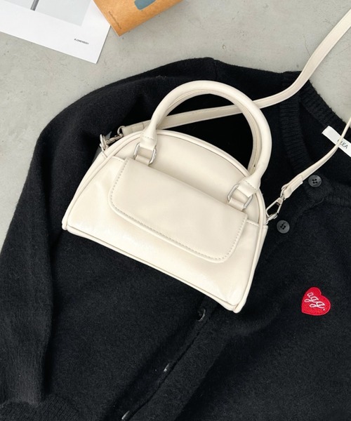 CLEA（クレア）の「エナメル外ポケット付きミニボストンバッグ（ボストンバッグ・レディース・アイボリー/シルバー/ベージュ/ブラック・FREE）」の7枚目の写真